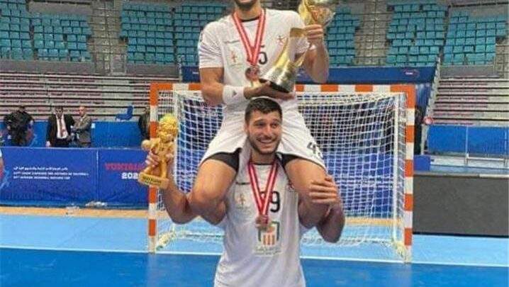 سيف ويحي الدرع