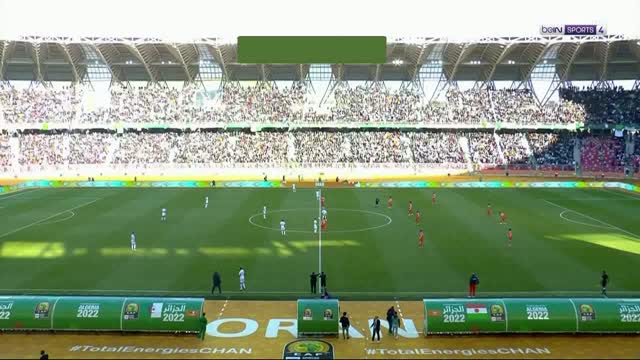 ملخص لمسات احمد القندوسي في مباراة الجزائر والنيجر بكاس امم افريقيا للمحليين