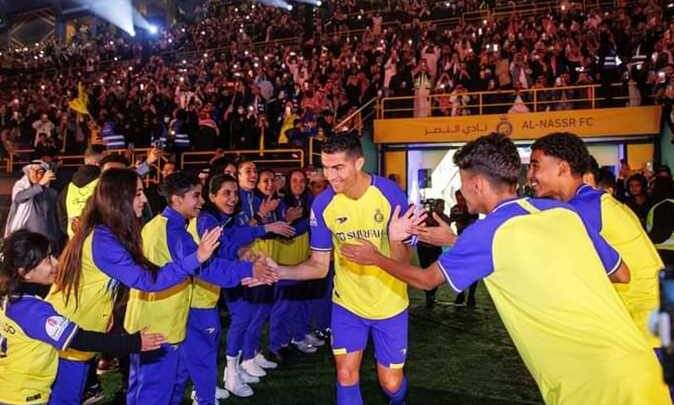 بث مباشر مباراة نجوم الهلال والنصر وباريس سان جيرمان