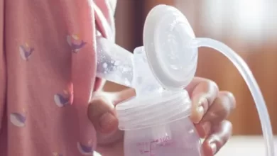 حليب ثدييها