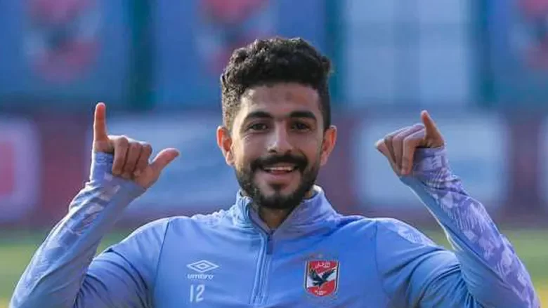 الأهلي يودع أيمن أشرف