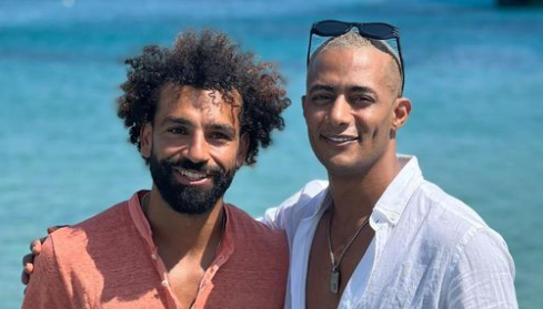 محمد رمضان برفقة محمد صلاح