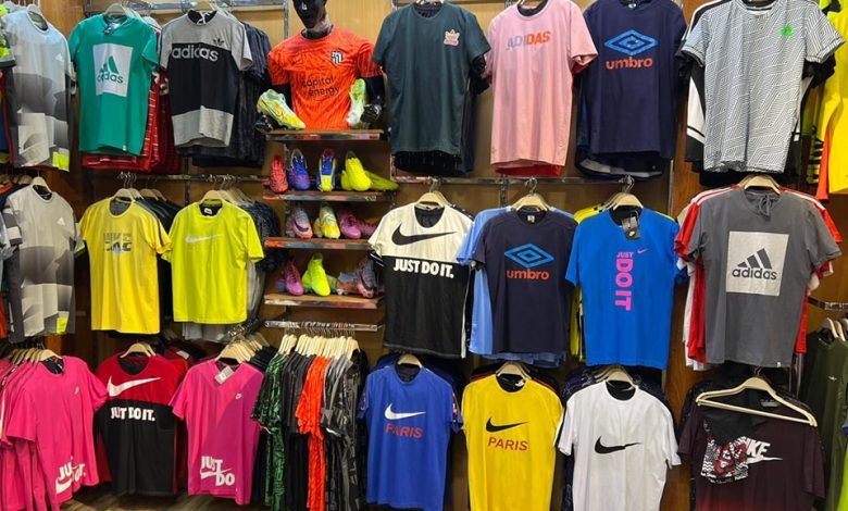 شراء تيشرتات رياضية بأفضل الأسعار من طيارة ستور