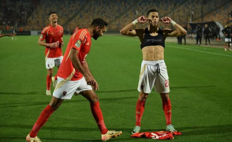 امام عاشور وخلع التيشرت