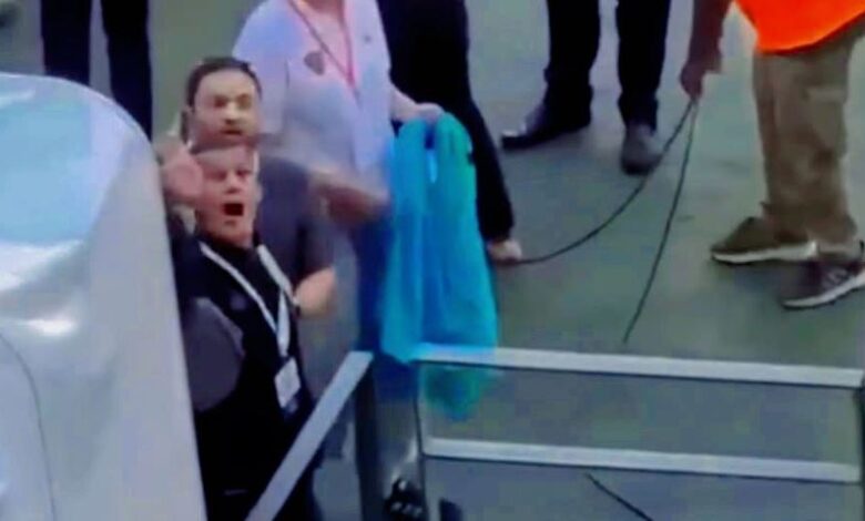 أزمة عبدالواحد السيد مع الجمهور