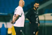 بعد أزمته مع ليفربول وسلوت.. حسام حسن يدعم محمد صلاح قبل أمم أفريقيا