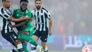 الأهلي والشباب