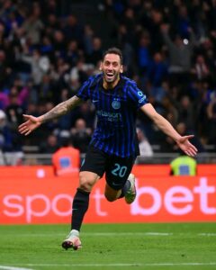 هاكان تشالهان أوغلو 