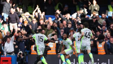 السيتي يسحق تشيلسي بثلاثية