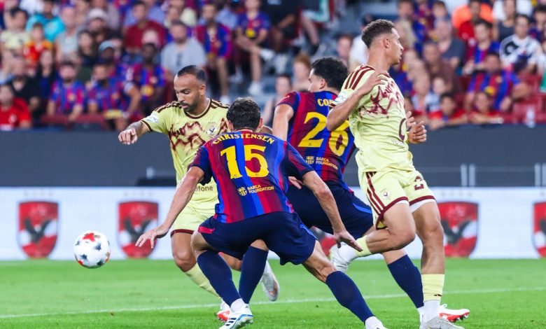 الأهلي وبرشلونة